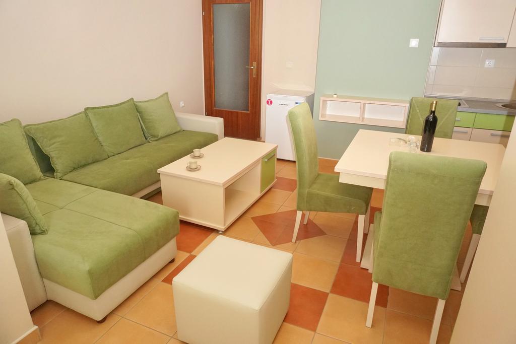 Apartments Ristak Ohrid Extérieur photo