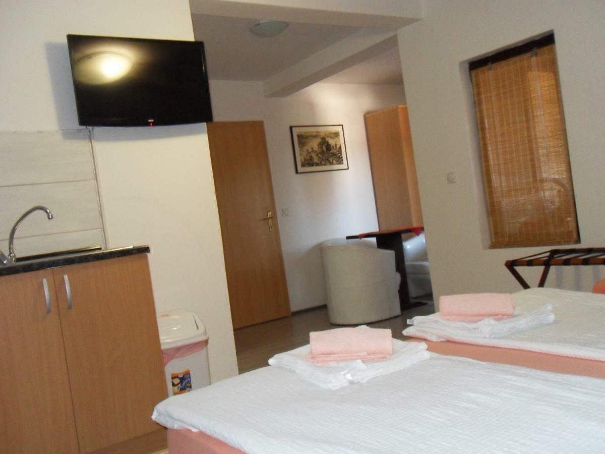 Apartments Ristak Ohrid Extérieur photo